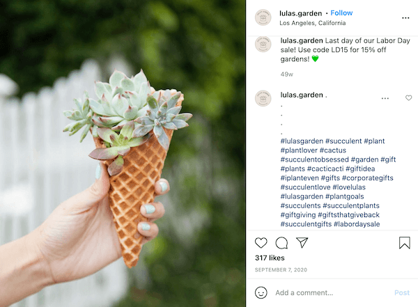 instagram post met mix van industrie en herfst hashtags